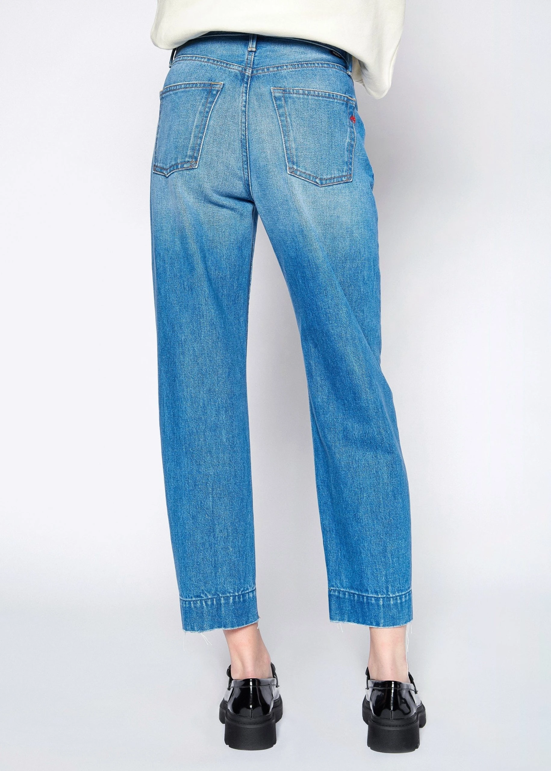 NOEND Denim Lou 90's Comport Crop Jeans In Pittsburgh - Image 4