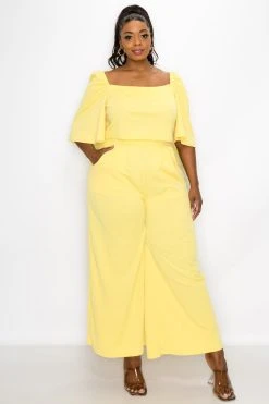 LIVD Flowy Crop Top And High Waisted Pocket Pants Set